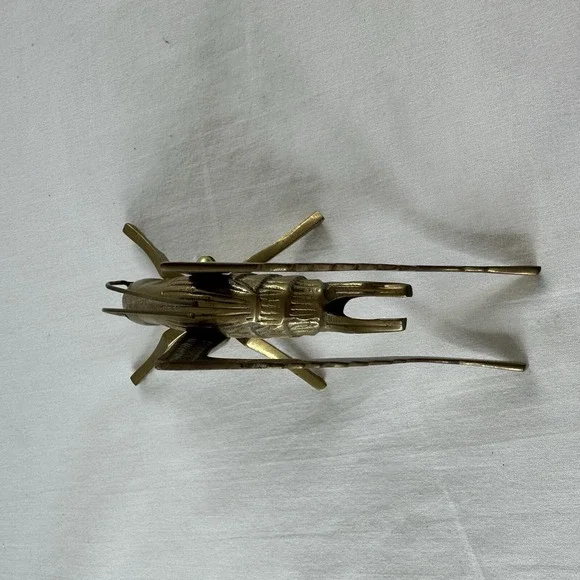 Vintage Solid Brass Cricket/Grasshopper Figurine Paperweight W/ Moveable Legs - Picture 6 of 10